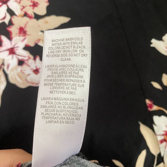 Dynamite Blazer with Pink and White Floral Design Size XS - Picture 7 of 7